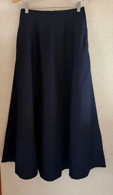 유나이티드 애로우즈 네이비 플레어 롱 스커트 36