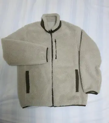 유니클로 방풍 아우터 플리스 자켓 미사용