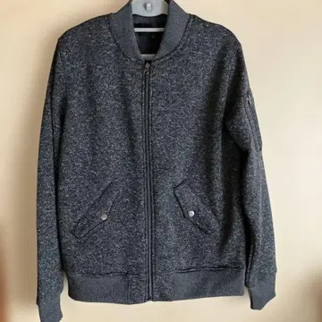 다크 그레이 집업 자켓