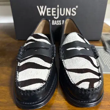 미사용 새상품 G.H.bass 제브라 로퍼 US8.5