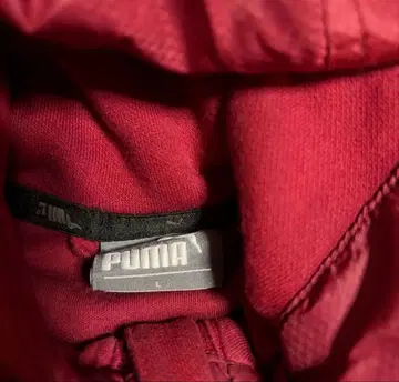 PUMA 빨간색 자켓 L & 블랙 팬츠 세트