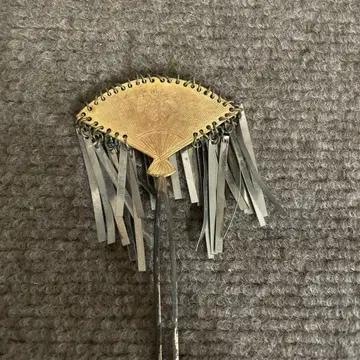 부채꼴 머리 장식 골드 컬러 헤어콤