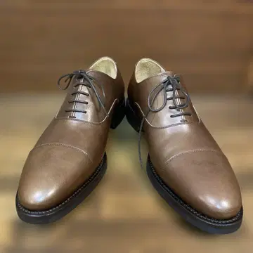 BERWICK 브라운 가죽 스트레이트 팁 26.5cm UK7.5