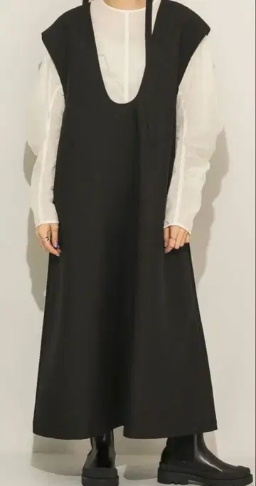 KBF 점퍼 스커트 어반 리서치