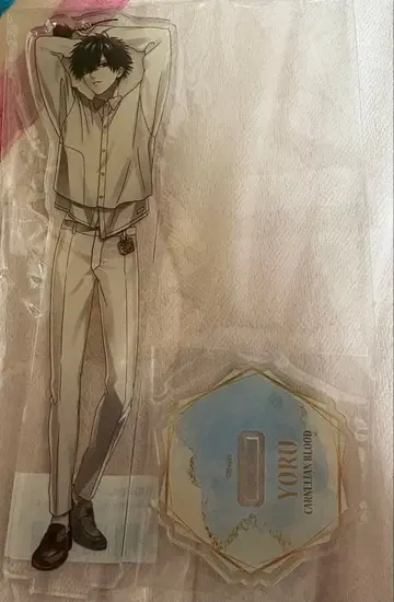 카네브라 요루 아크릴 스탠드 1