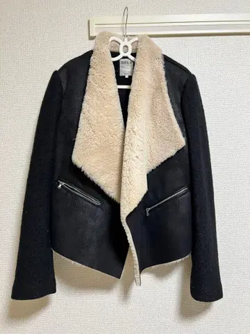 ZARA TRAFALUC 가죽 숏 자켓