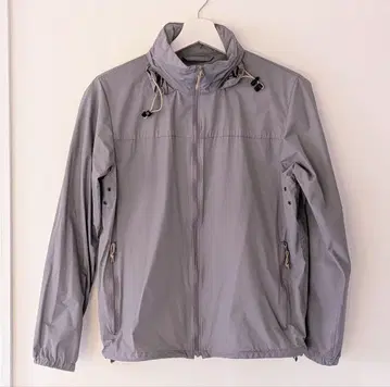 MARGARET HOWELL 고어 윈드 브레이커