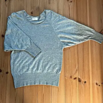 새상품급 디니테코리에 울 실크 캐시미어 니트 풀오버 프리 사이즈