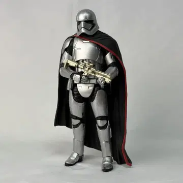 캡틴 파즈마 / 스타 워즈 블랙 시리즈 포스의 각성