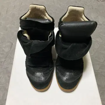 ISABEL MARANT 블랙 스니커즈