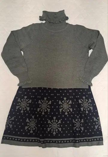 &LOVE 앤드러브 크리스탈 오브 스노우 니트 원피스 L