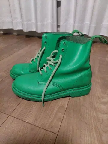 닥터마틴 부츠 그린 간록