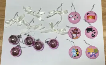 바비 Barbie 오너먼트 핑크 크리스마스 트리