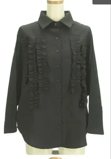 새상품급 안티카 프릴 블랙 셔츠 칠부 소매