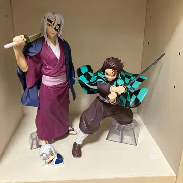 제일복권 귀멸의 칼날 라스트 원상 우즈이 텐겐 A상 카마도 탄지로 피규어