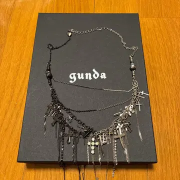 gunda junk heaven 8 00s archive y2k