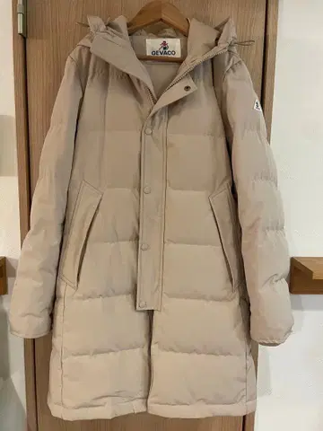 GEVACO 베이지 롱 다운 자켓 [ 사이즈: 38 M ]