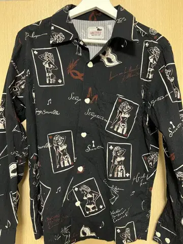 GANGSTERVILLE 아트 프린트 긴팔 셔츠