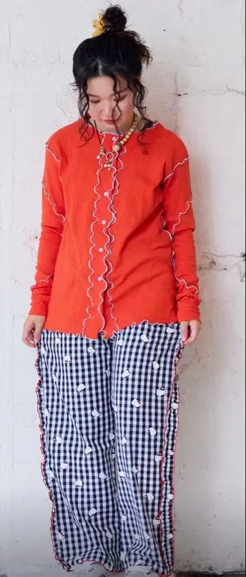 [ 새상품, 미사용 ] 마키즈 HELLO KITTY/헬로키티 프릴 팬츠