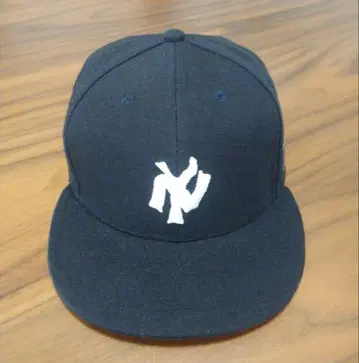 Akimbo club x winston ny noodle 캡