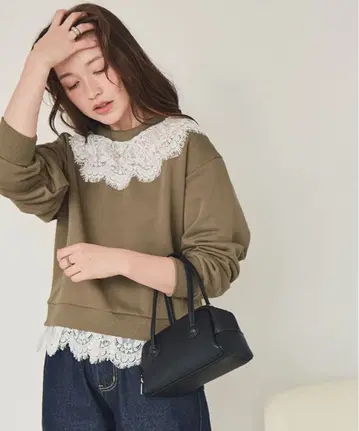 새상품 titivate 레이스 도킹 디자인 맨투맨