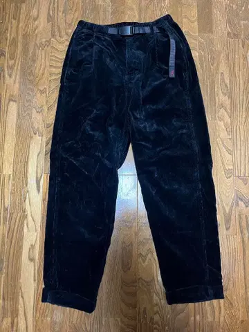 GRANICCI 블랙 코듀로이 팬츠