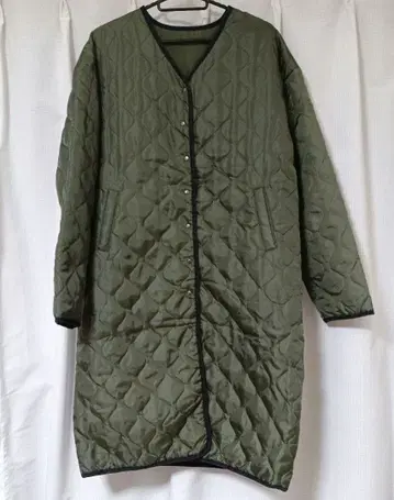 카키 퀼팅 코트