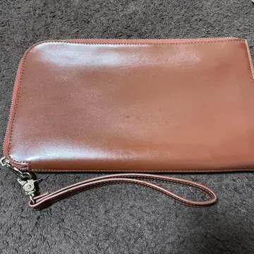 브라운 클러치백 가죽풍