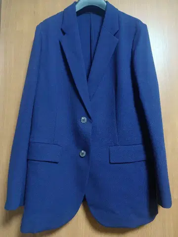 UNIQLO 감동 자켓, 감동 슬림 팬츠 세트