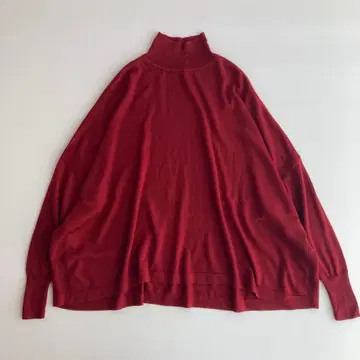 북유럽 생활 잡화점 울 하이넥 니트 A라인 립 루즈핏 레드 빨간색