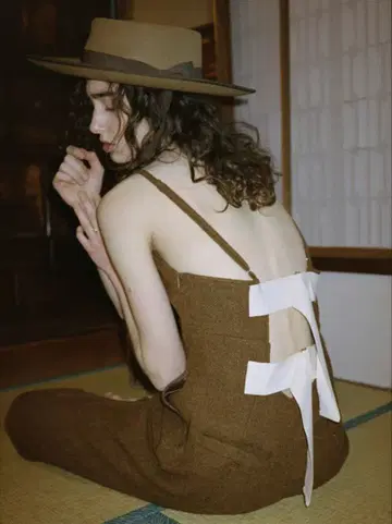 브라운 스트랩 포함 오버롤 FREE