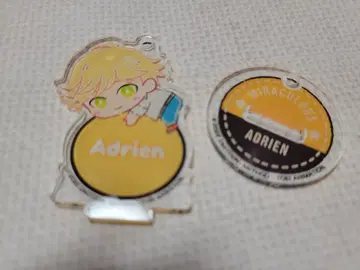 미라큘러스 허그미츠 아크릴 스탠드 아드리앙