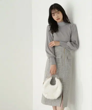 [ 새상품급 ] 프로포션 바디 드레싱*프론트 지퍼 트위드 스커트