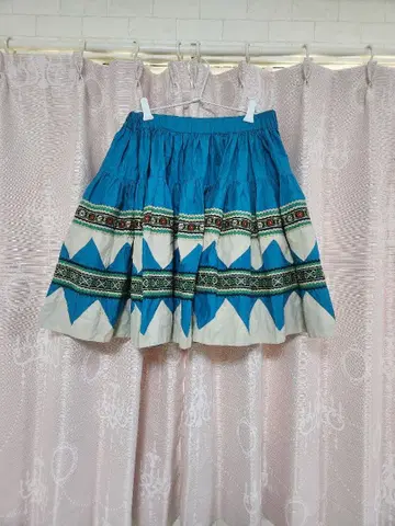 새상품급 BEAMS BOY 스커트