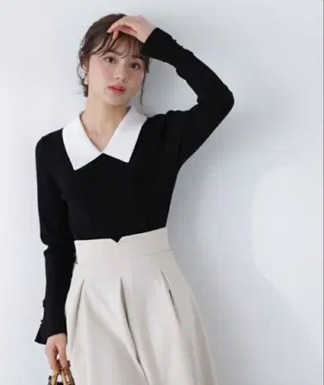 [새상품급] 프로포션 바디 드레싱*클래시컬 칼라 니트