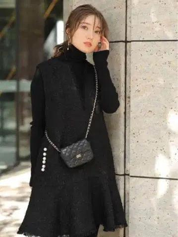 [ 새상품급 ] 아푸와이저 리셰*트위드 페플럼 미니 원피스