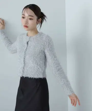 [새상품급] 내추럴 뷰티 베이직*라메 니트 숏 가디건