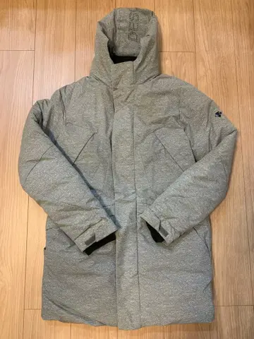 새상품급 데상트 그레이 다운 자켓 L 사이즈