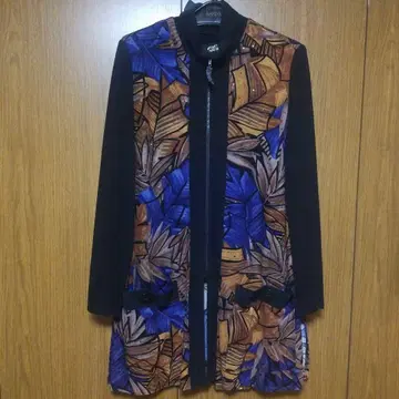 이타리야 다색 잎 패턴 집업 원피스