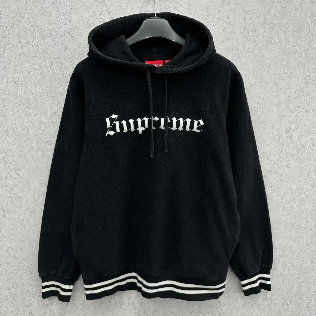 トップス Supreme Old English logo pullover hoodie s-l400.jpg