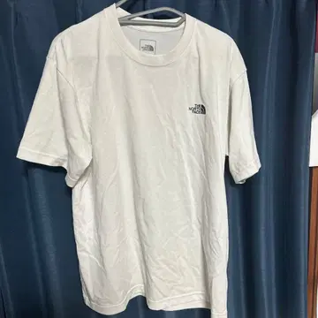 THE NORTH FACE 화이트 T셔츠