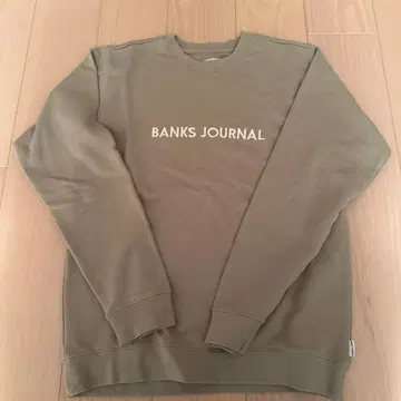 [ 미사용 새상품 ] BANKS JOURNAL 올리브 트레이닝복 S