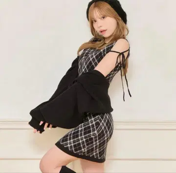 apres jour 레이어드 스타일 니트 원피스 블랙