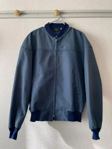 US 구제 의류 더비풍