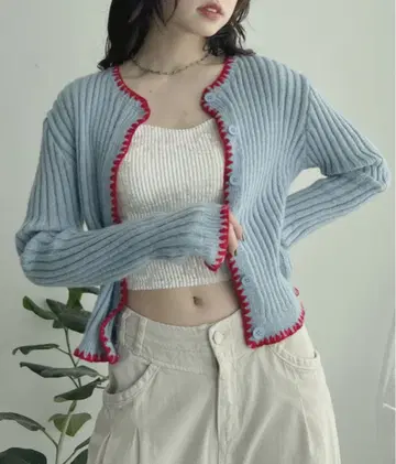 인기 [ bita. ] 배색 스티치 니트 가디건