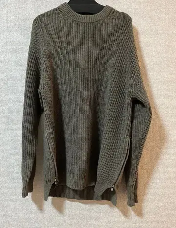Monkey time 올리브 그린 크루넥 니트