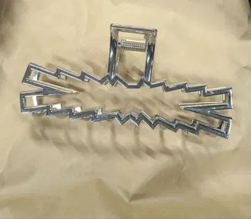 르세라핌 헤어 클립 2024 팝업