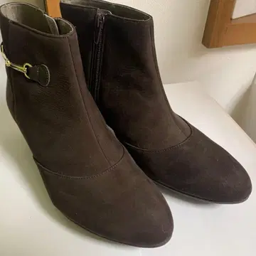 페달라 pedalla 다크 브라운 스웨이드풍 부츠 와이드핏 23.5 2E