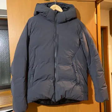 BEAUTY&YOUTH 후드 부착 다운 자켓 그레이