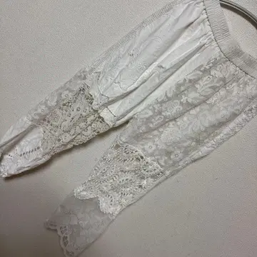 화이트 레이스 장식 캐주얼 팬츠
